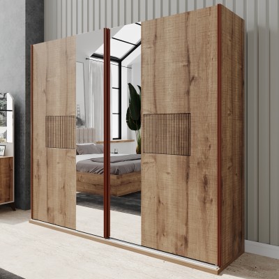 Wooden dolab